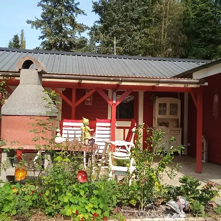 Wald-elfe Semesterbostad *